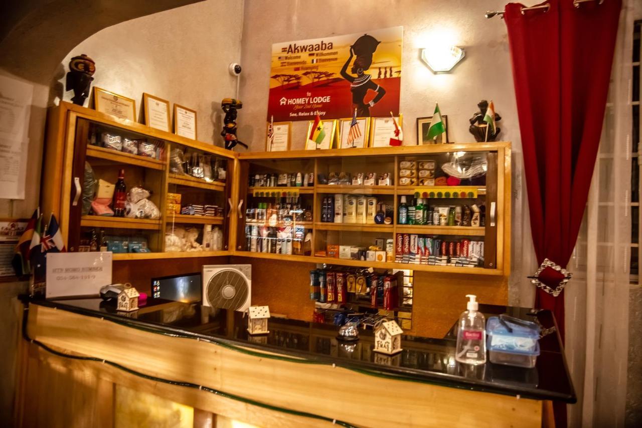 Homey Lodge Kumasi Bagian luar foto
