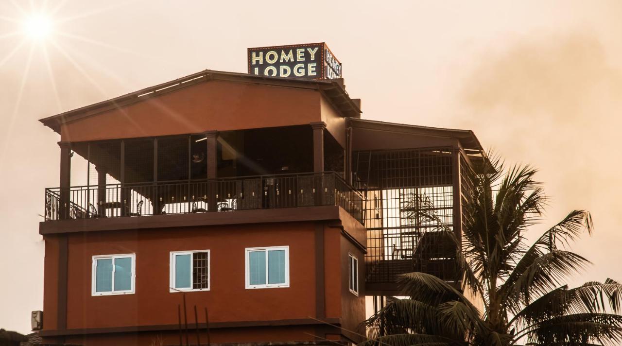 Homey Lodge Kumasi Bagian luar foto