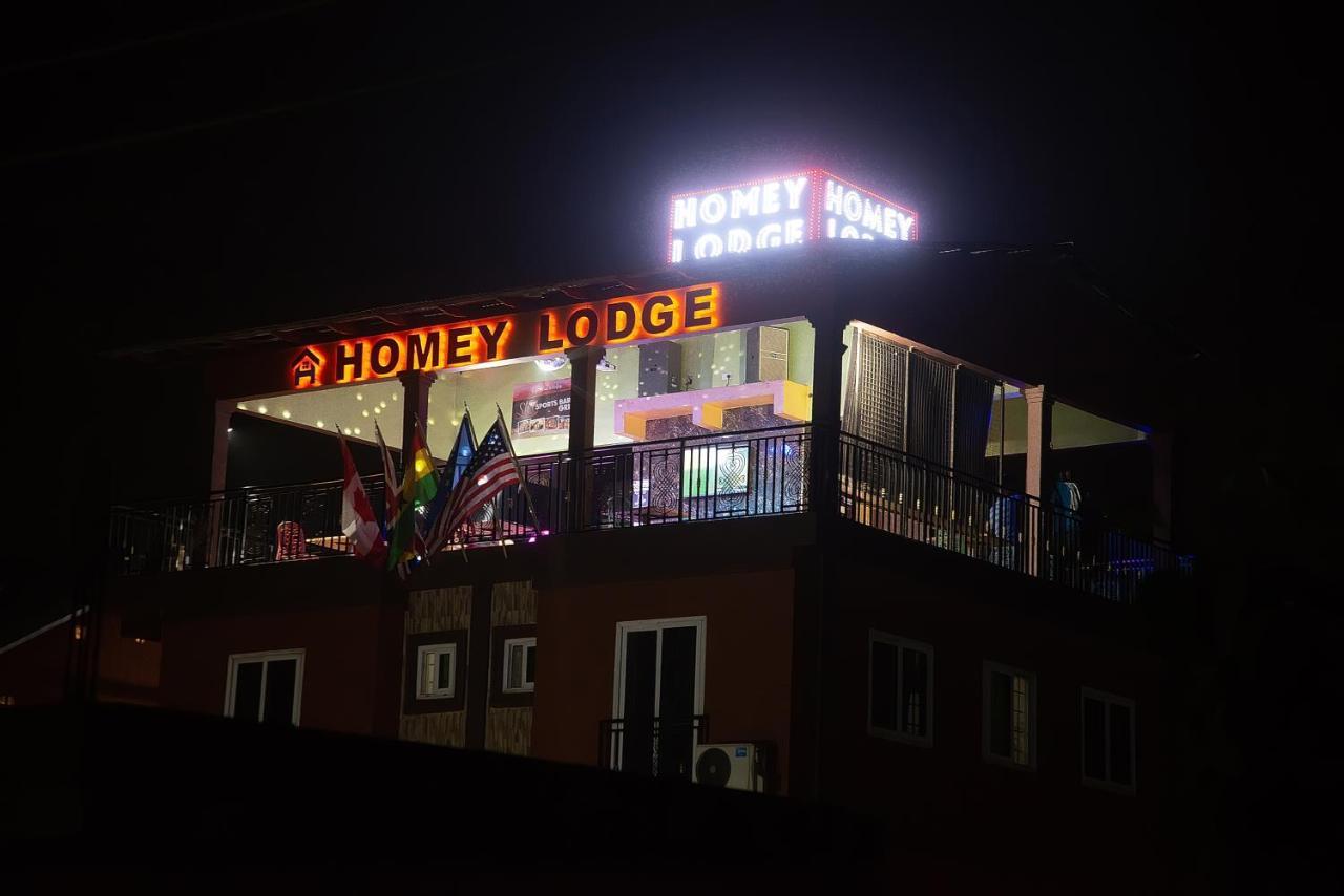 Homey Lodge Kumasi Bagian luar foto